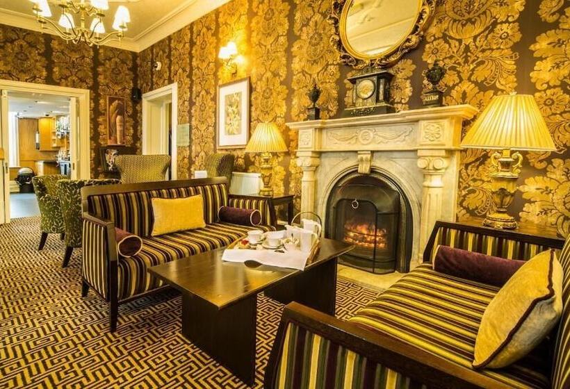 Hunday Manor Country House Hotel