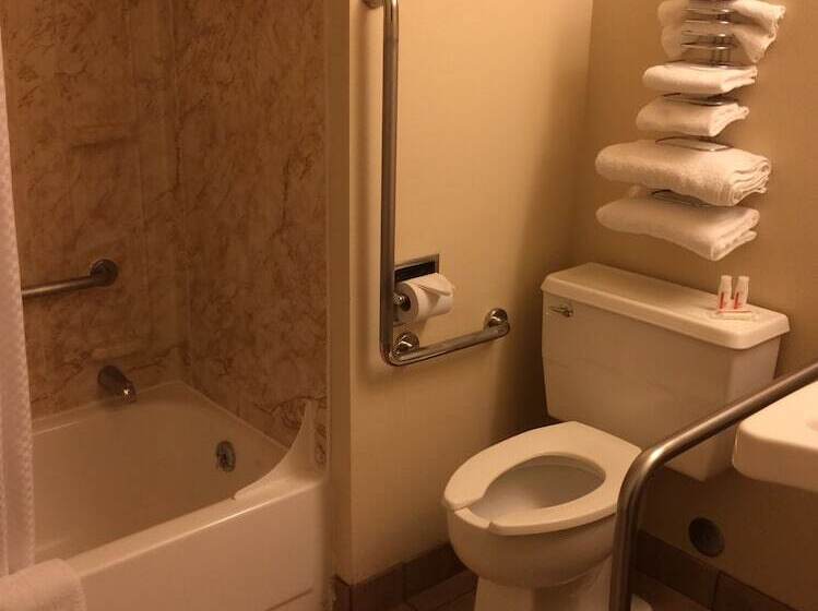 מוטל Super 8 By Wyndham Idaho Falls