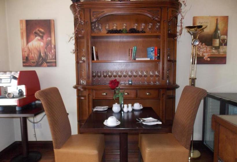 펜션 Ashford Manor Guesthouse