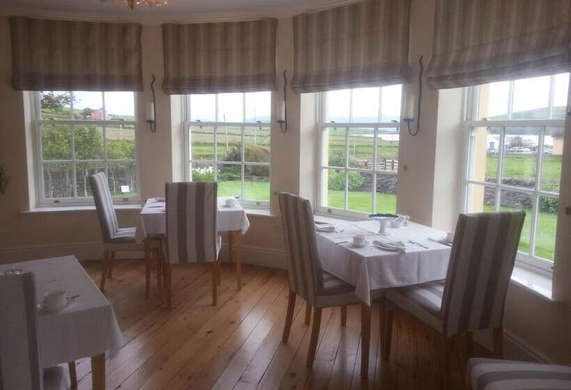 פנסיון Emlagh House