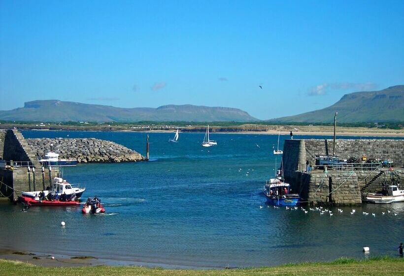 Pier Head Hotel Spa & Leisure