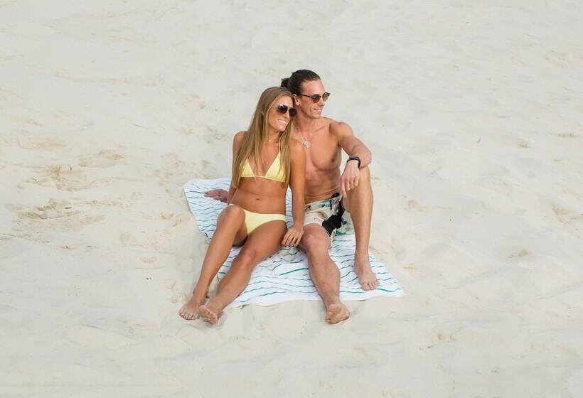 渡假胜地  Warwick Paradise Island Bahamas  All Inclusive  Adults Only