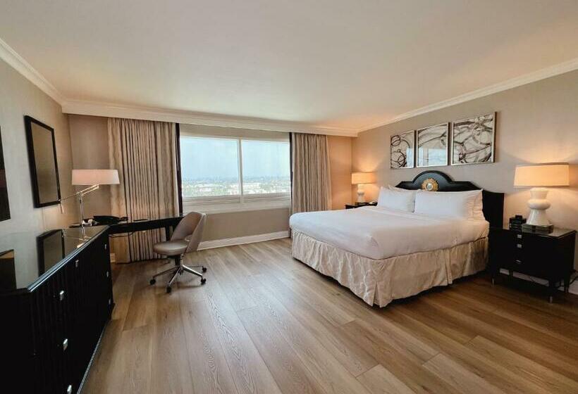 فندق The Commerce Casino &