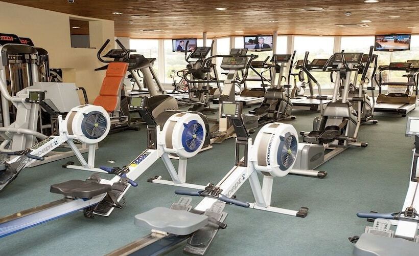 Woodlands Hotel & Leisure Centre