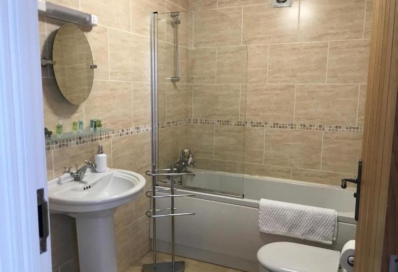 הוסטל Sixty Six