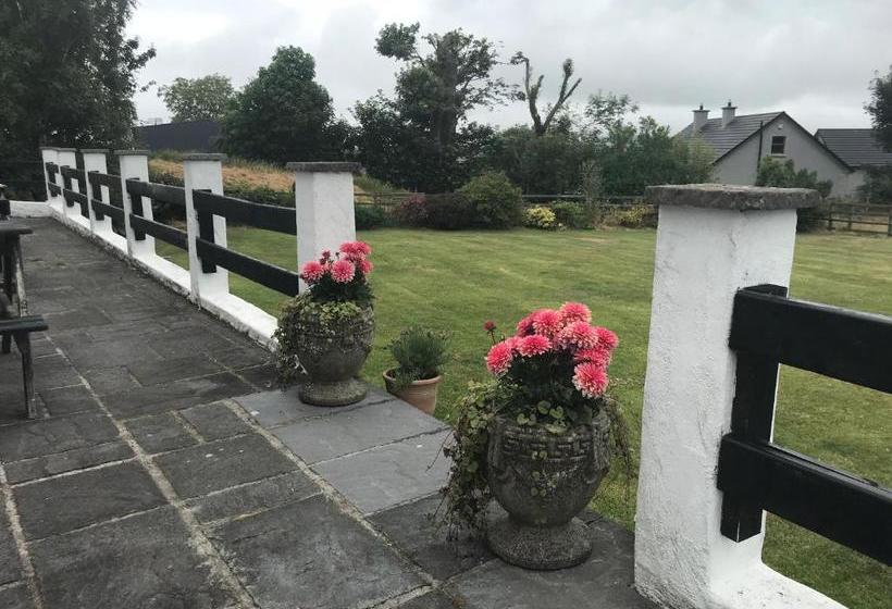 הוסטל Sixty Six