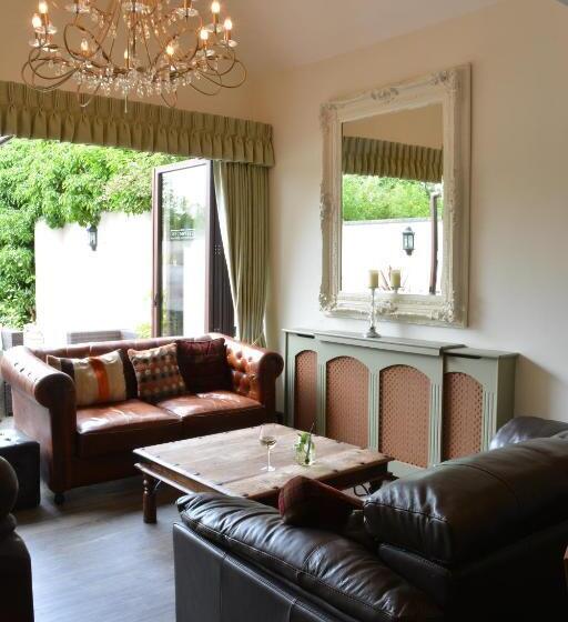 旅馆 Greyhound Inn