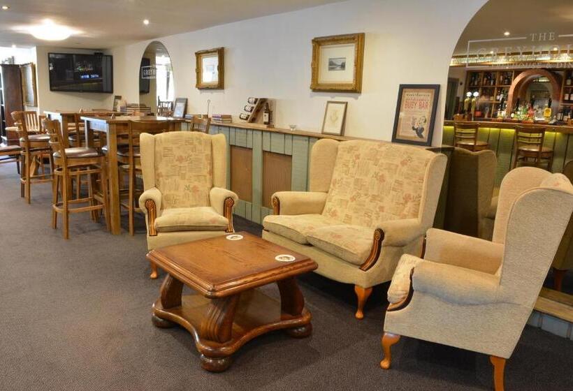 旅馆 Greyhound Inn