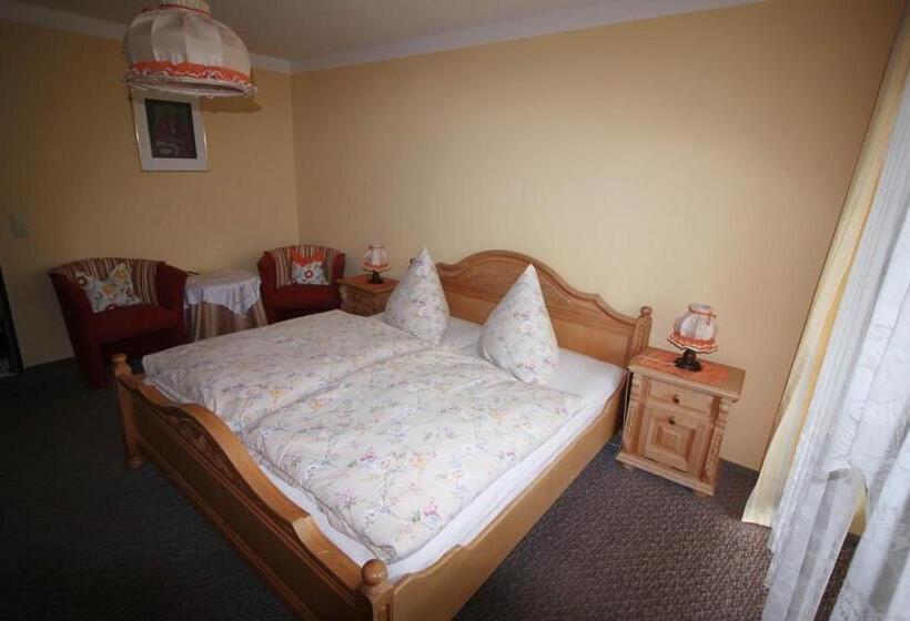 호스텔 Gästehaus Schreiner