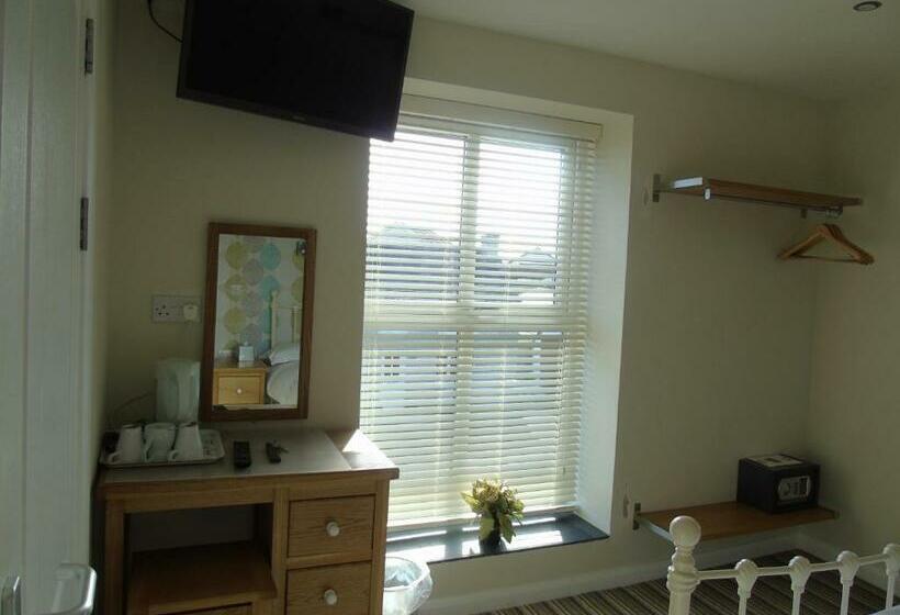 הוסטל Kings Head