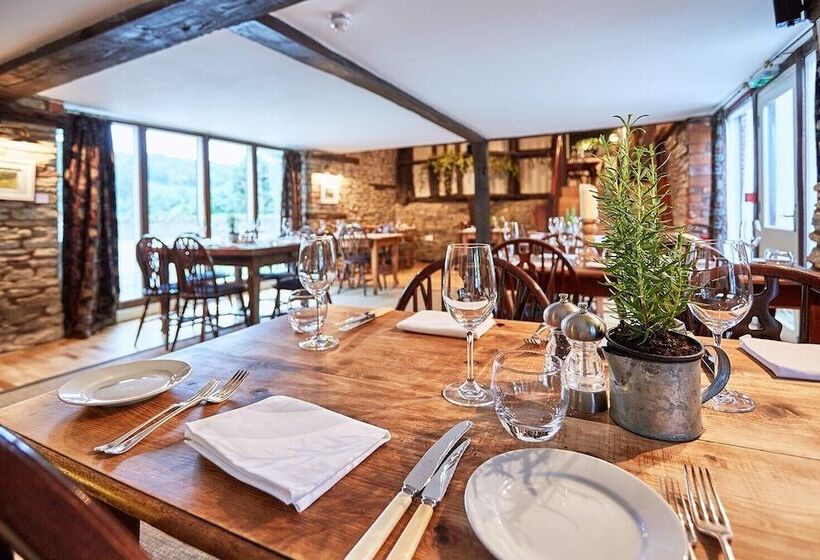 فندق صغير Riverside Inn, Aymestrey