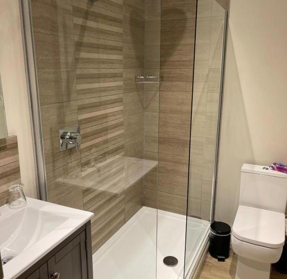 旅馆 Riverside Inn, Aymestrey