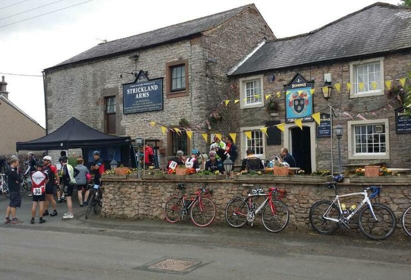 호스텔 Strickland Arms