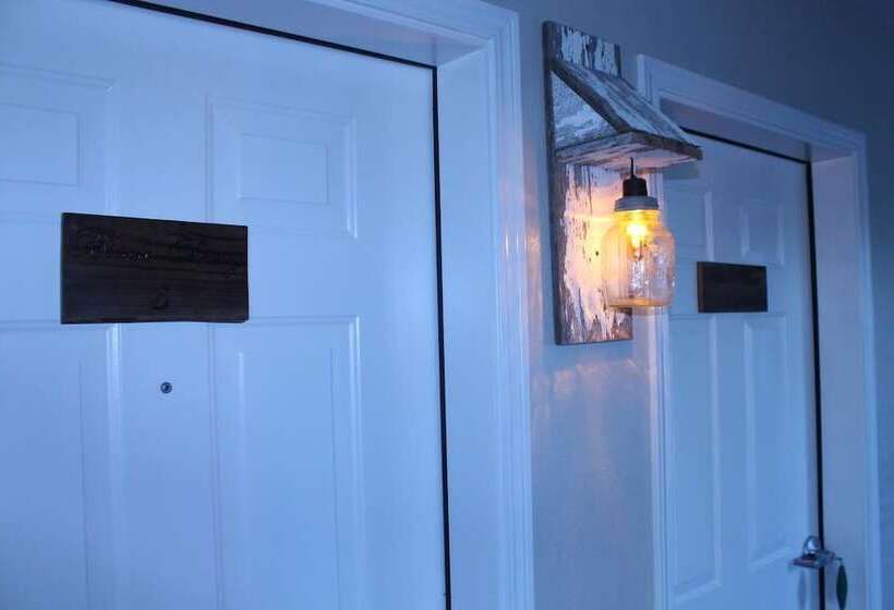 فندق صغير The Barnwood Inn