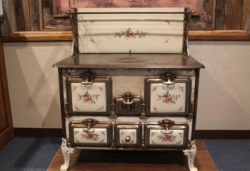 فندق صغير The Barnwood Inn