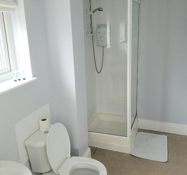 Общежитие The Glazebury Bar And Restaurant With Accommodation