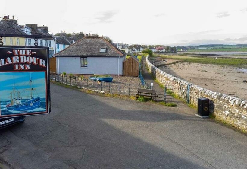 호스텔 The Harbour Inn