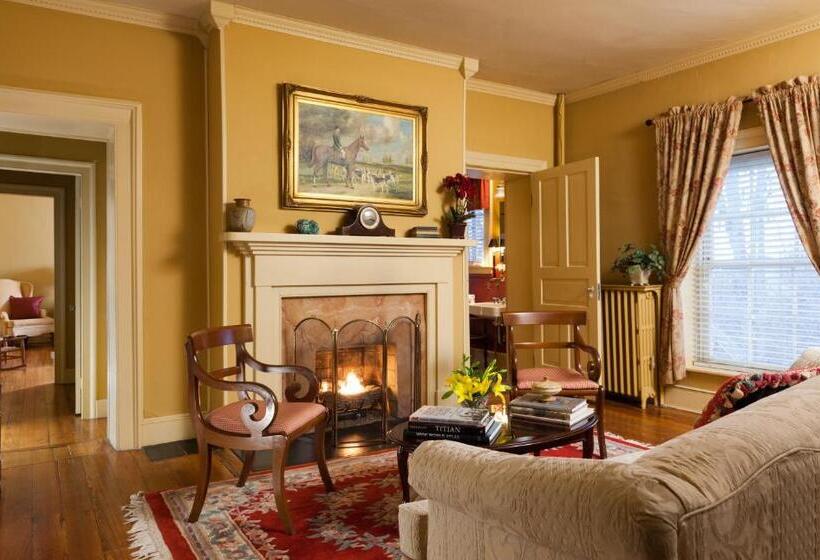 旅馆 The Inn & Tavern At Meander