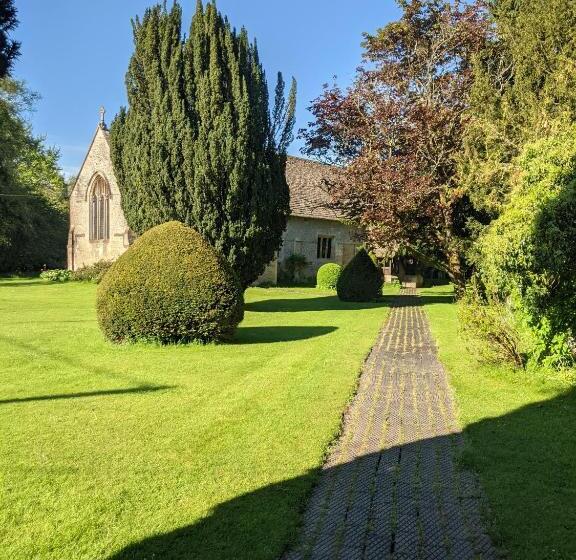 旅馆 The Keepers Arms