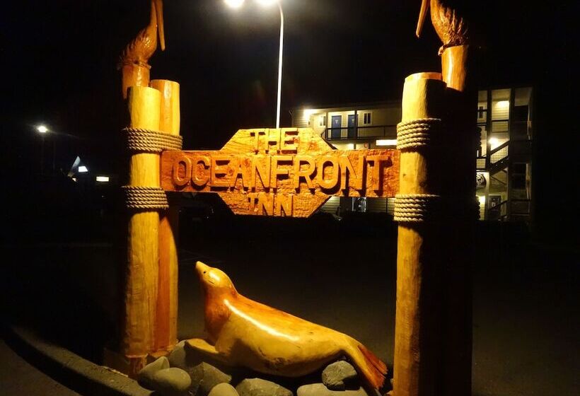 הוסטל The Oceanfront Inn