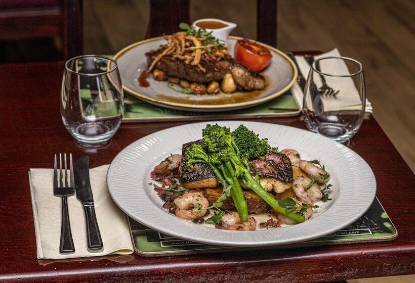 הוסטל The Rostrevor Inn