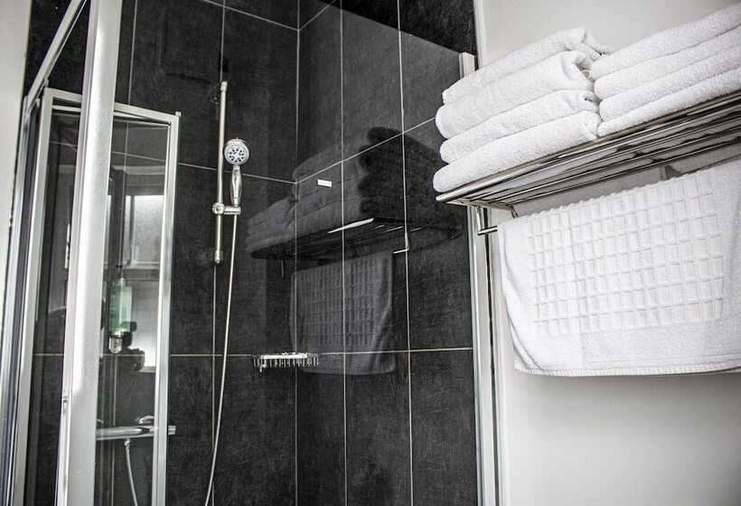 فندق صغير The Rostrevor Inn