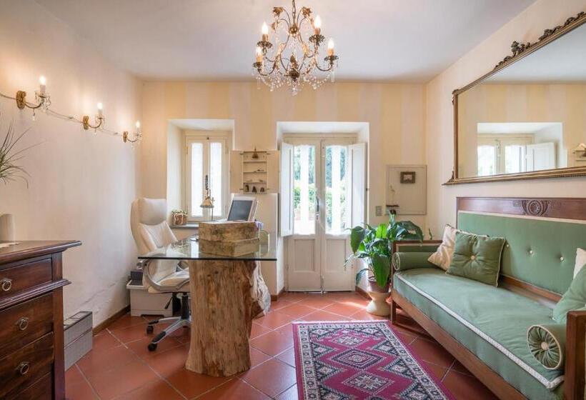 Podere Rosso Baccarà   Bed & Breakfast