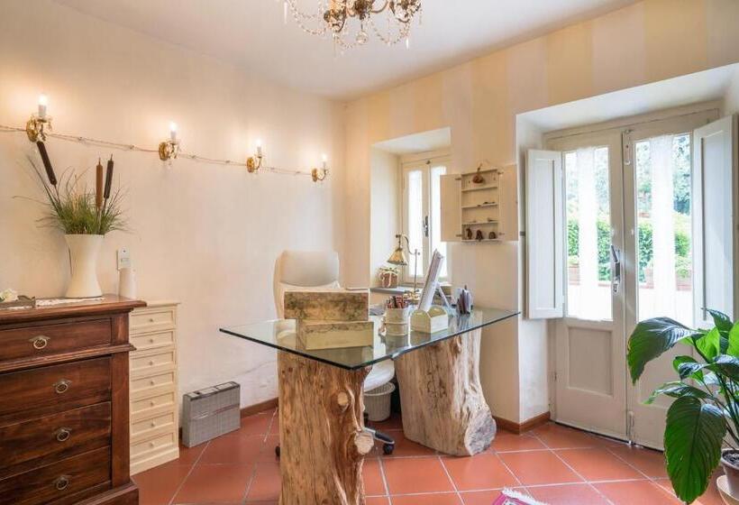 Podere Rosso Baccarà   Bed & Breakfast