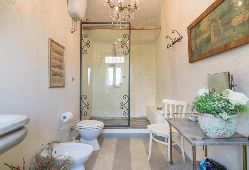 Podere Rosso Baccarà   Bed & Breakfast