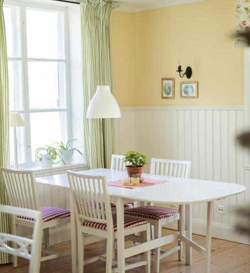 Bäcks Bed & Breakfast