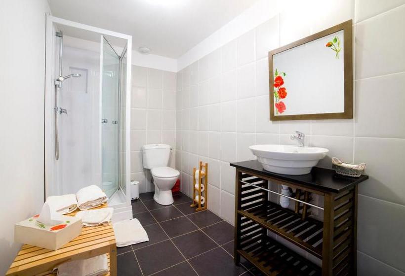 צימר Chambres D Hôtes Entre Dolmens Et Fontaines