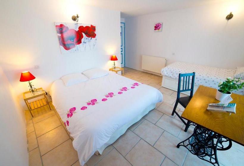 צימר Chambres D Hôtes Entre Dolmens Et Fontaines