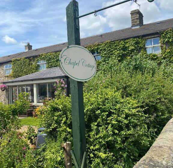 Bed and Breakfast Chapel Cottage Clitheroe Road