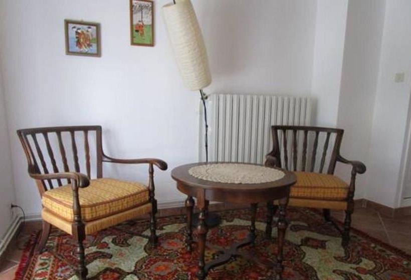 Bed and Breakfast Domaine De Luzenac