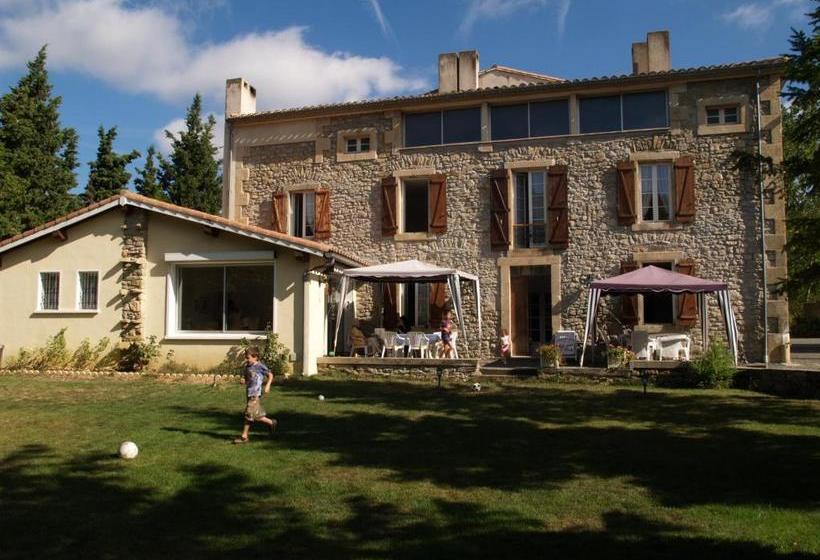 ベッドアンドブレックファースト Domaine De Luzenac