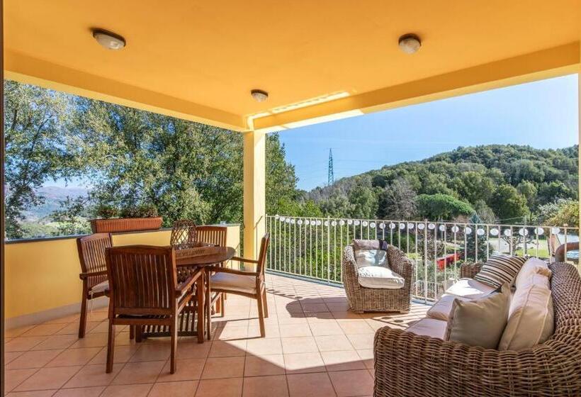 צימר Holiday Prato Verde