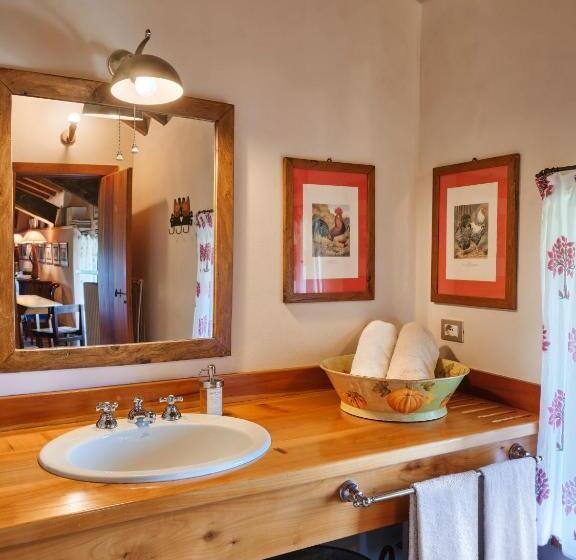 ベッドアンドブレックファースト Il Castello Di Tassara