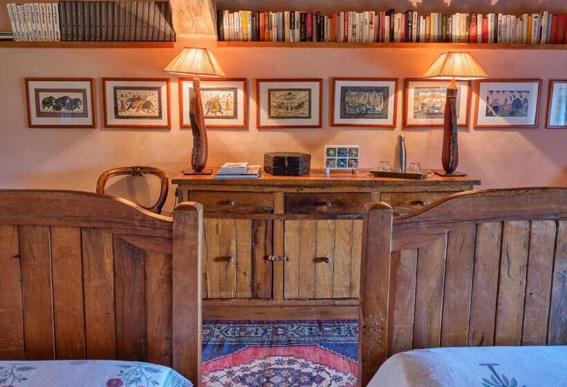 ベッドアンドブレックファースト Il Castello Di Tassara