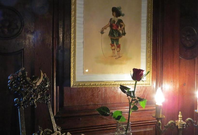 Bed and Breakfast Le Bailli De Montsaugeon