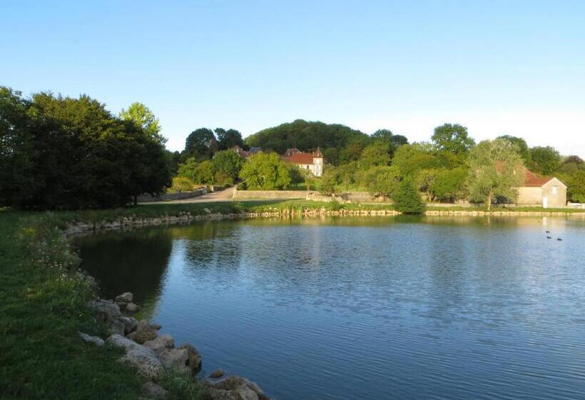 Bed and Breakfast Le Bailli De Montsaugeon