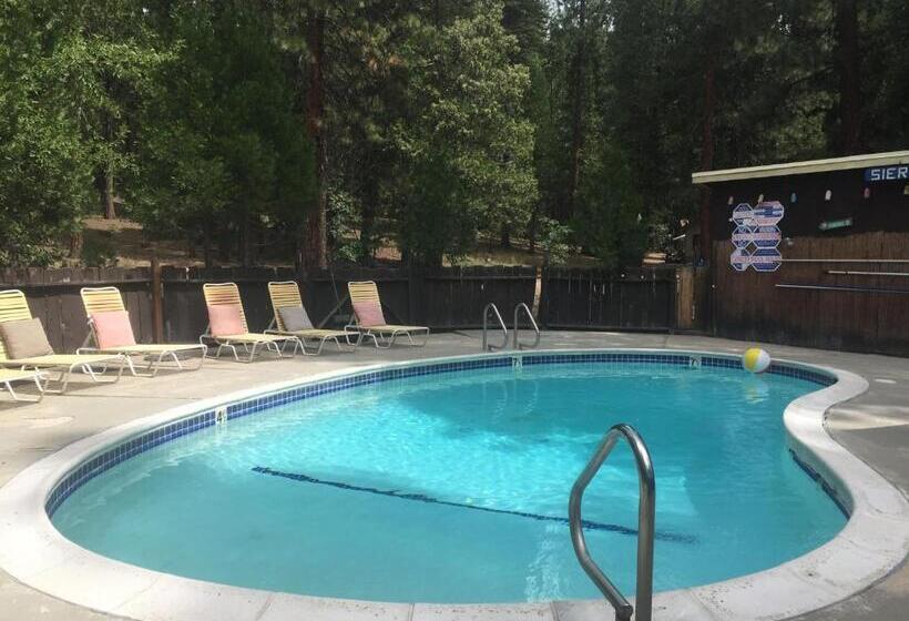 Bed and Breakfast Sierra Sky Lodge