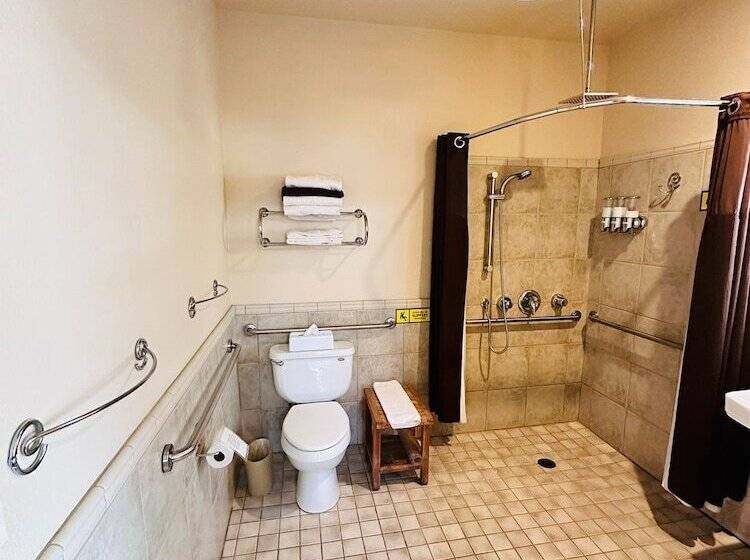 민박 The Inn At Shasta Lake