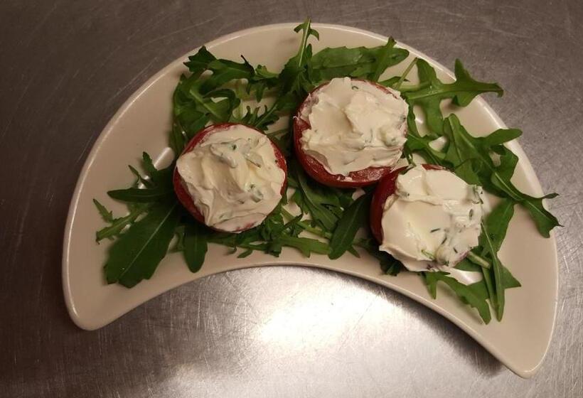 ベッドアンドブレックファースト The Ship Inn