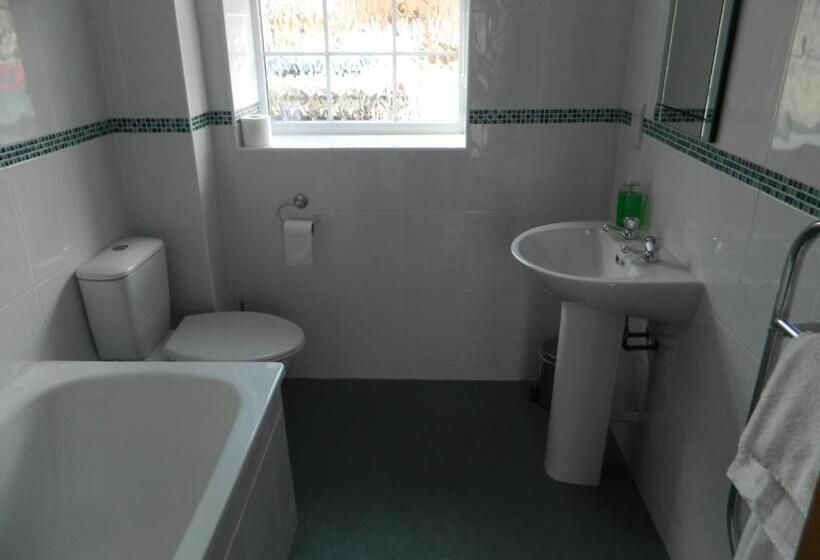 مبيت وإفطار The Waie Inn