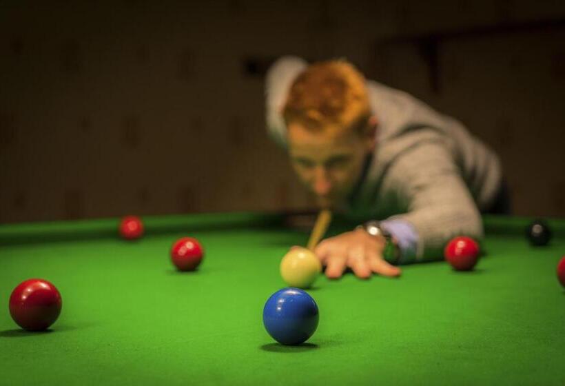 مبيت وإفطار The Waie Inn