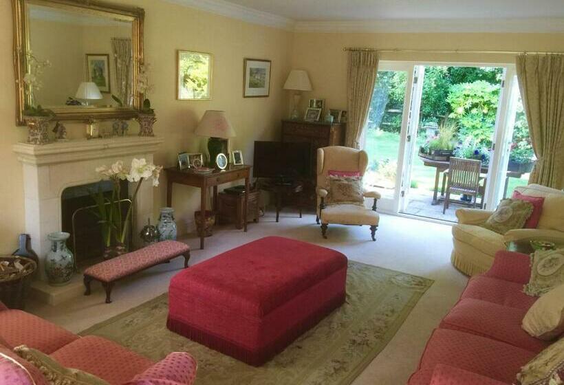 Bed and Breakfast Tirol House