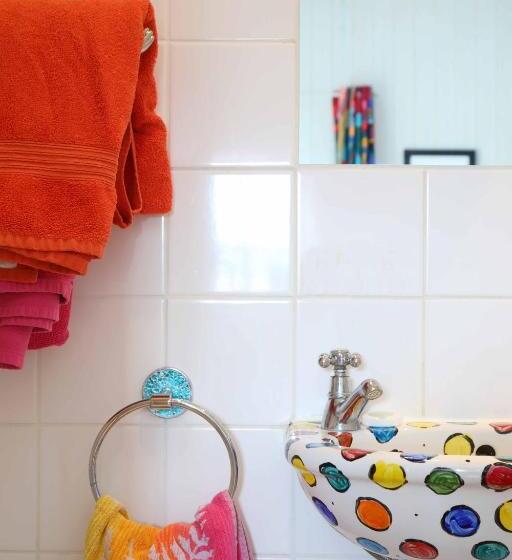 Bed and Breakfast Western House