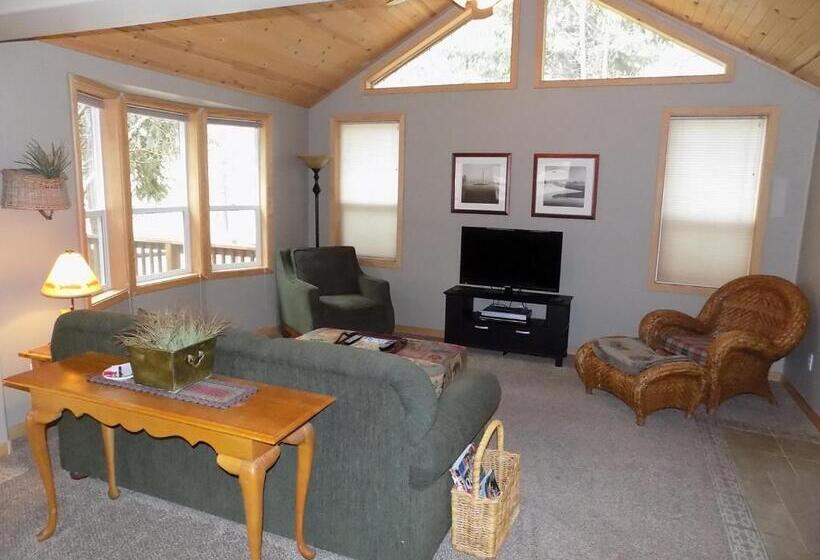 Cold Springs Resort