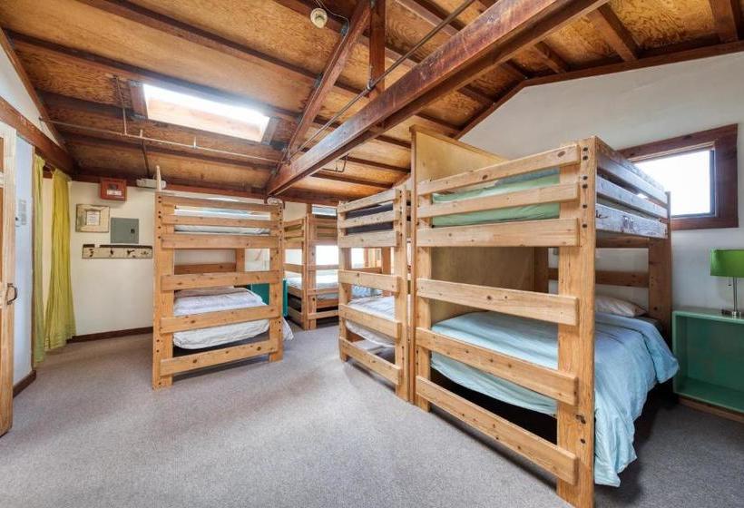 Hi Point Reyes Hostel