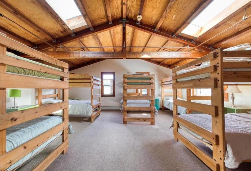 Hi Point Reyes Hostel